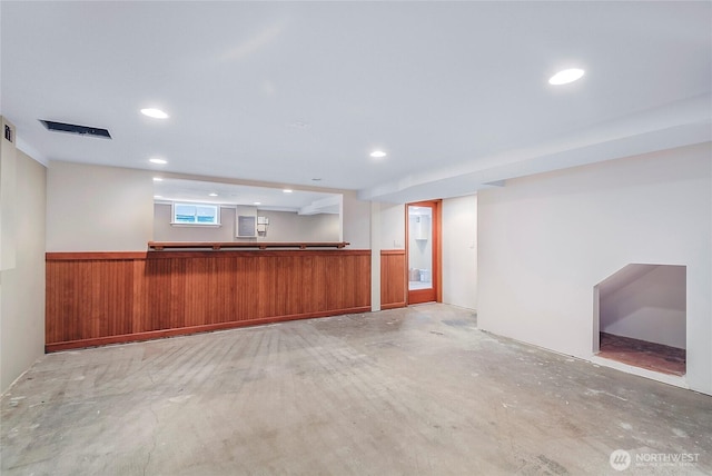 832 Birch St, Edmonds, WA 98020 - below grade area with recessed lighting