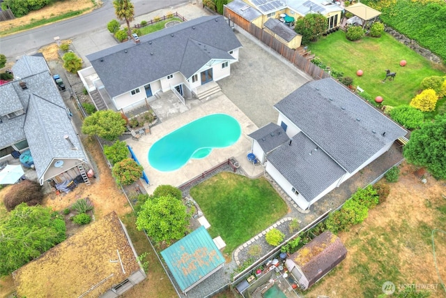 832 Birch St, Edmonds, WA 98020 - bird's eye view of a pool area