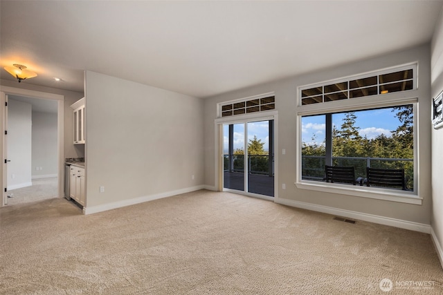 3224 Overlook Loop, Ilwaco, WA 98624 - unfurnished room featuring light colored carpet