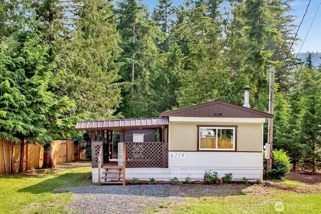 6219 Shamrock Rd, Maple Falls, WA 98266 - view of front of property