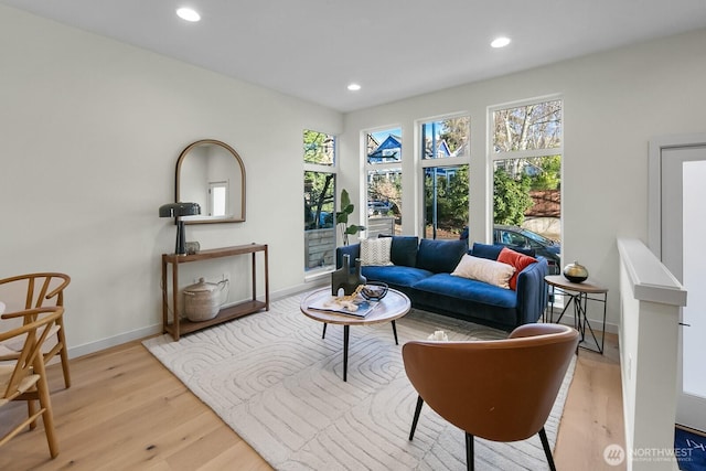 501 11th Ave E, Seattle, WA 98102 - living room featuring wood finished floors and recessed lighting
