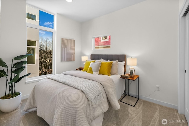 501 11th Ave E, Seattle, WA 98102 - bedroom with carpet floors and baseboards