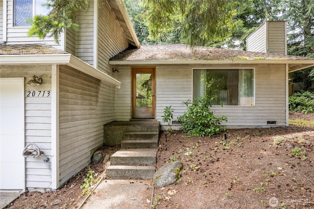 20713 NE 44th St, Sammamish, WA 98074 - entrance to property with a chimney