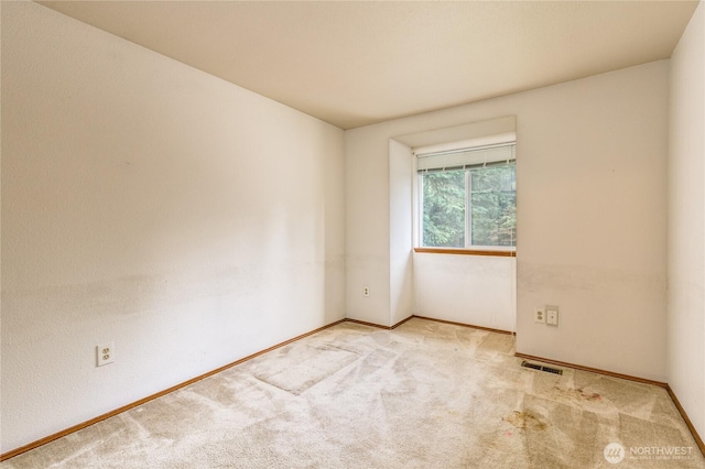 20713 NE 44th St, Sammamish, WA 98074 - unfurnished room featuring carpet flooring and baseboards
