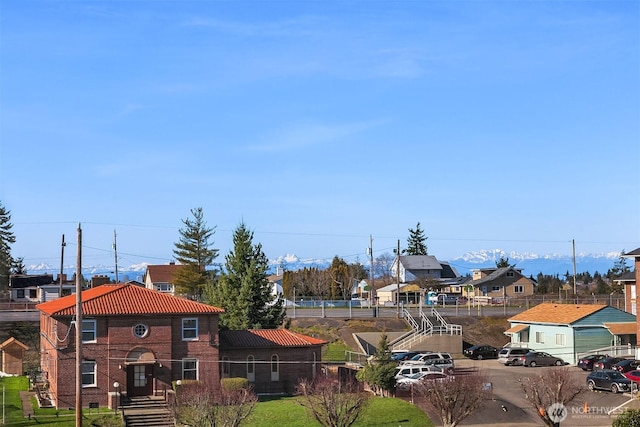 1823 SW 96th Ln, Seattle, WA 98106 - view of yard featuring a residential view