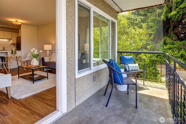 303 N 44th St Unit 105, Seattle, WA 98103 - view of balcony
