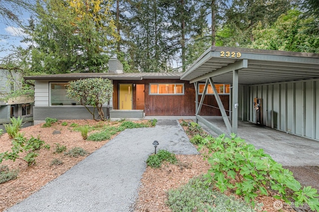 2329 NE 103rd St, Seattle, WA 98125 - view of front of home featuring a chimney