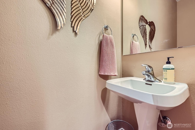23120 SE Black Nugget Rd Unit D1, Issaquah, WA 98029 - bathroom featuring a sink
