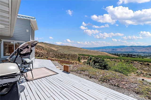 71 Blue Grade Rd, East Wenatchee, WA 98802 - wooden terrace with a mountain view and grilling area
