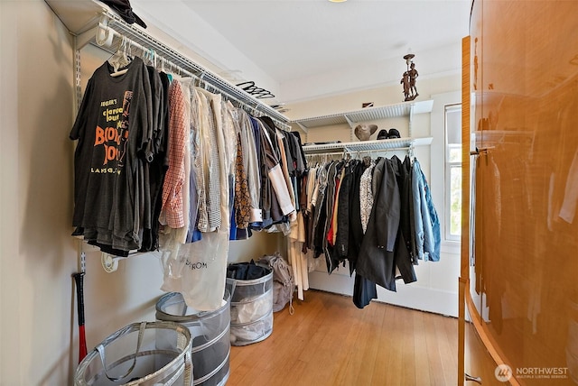 1222 N 4th St, Tacoma, WA 98403 - spacious closet with wood finished floors