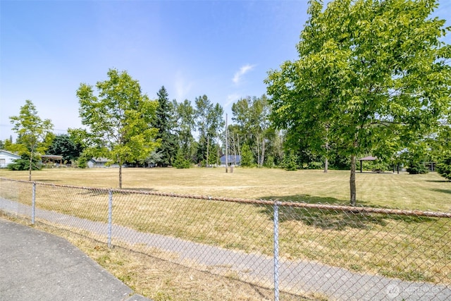 1626 E 59th St, Tacoma, WA 98404 - view of yard