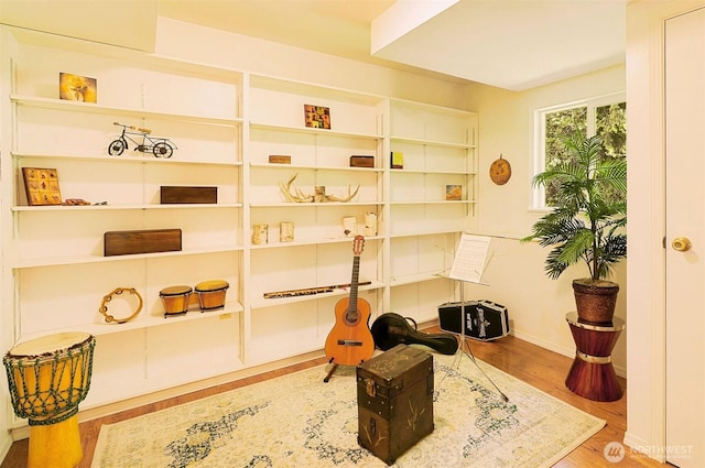 27727 94th Ave SW, Vashon, WA 98070 - living area with wood finished floors and baseboards