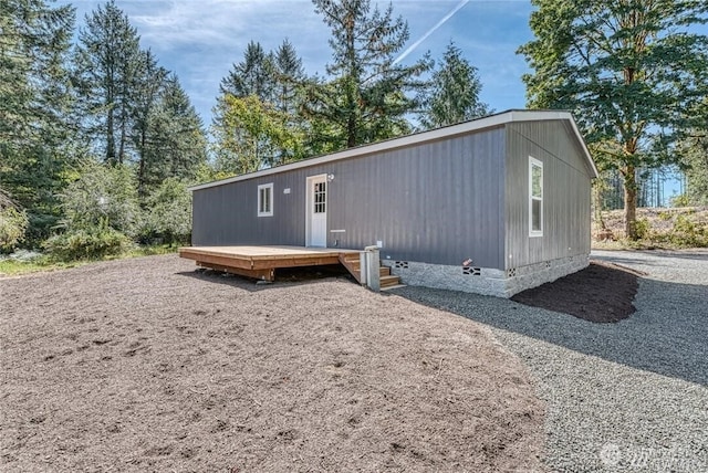 911 Mill Crk, Shelton, WA 98584 - back of property with a deck