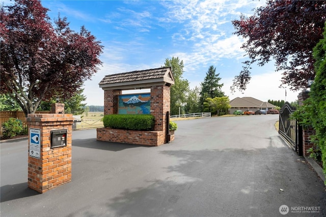 29919 39th Ave S, Roy, WA 98580 - view of patio / terrace with a gate
