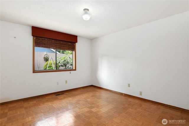 6425 Miner Dr SW, Tumwater, WA 98512 - empty room featuring baseboards