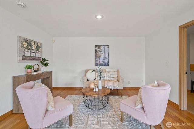 15120 61st St E, Sumner, WA 98390 - living area featuring wood finished floors and recessed lighting