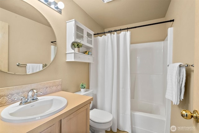 15120 61st St E, Sumner, WA 98390 - bathroom with vanity and shower / bath combination with curtain