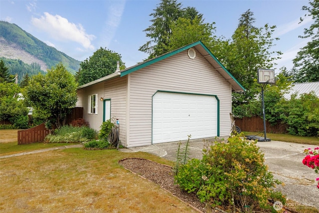 650 Elwell Ave, Darrington, WA 98241 - detached garage with a mountain view