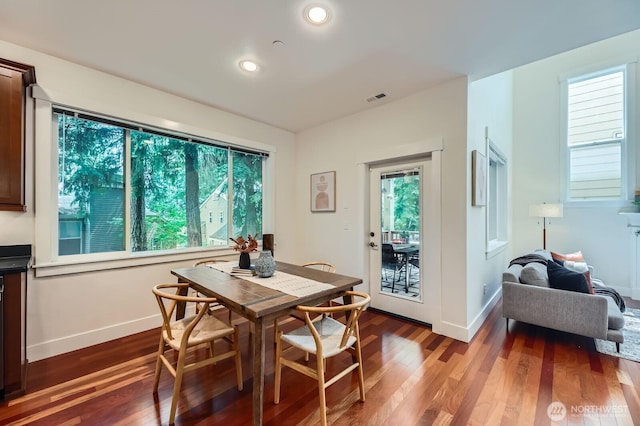 9064 177th Pl NE, Redmond, WA 98052 - dining area with dark wood-type flooring and recessed lighting