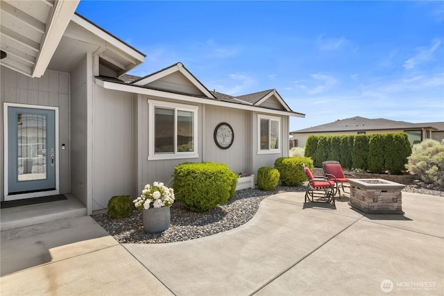409 Davidson Blvd SW, Mattawa, WA 99349 - view of patio featuring an outdoor fire pit