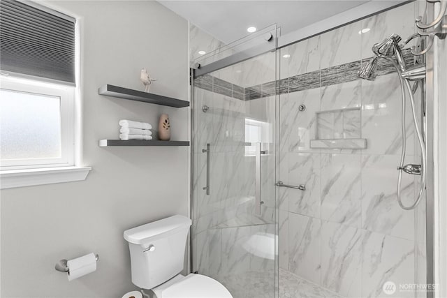 409 Davidson Blvd SW, Mattawa, WA 99349 - full bathroom featuring a marble finish shower