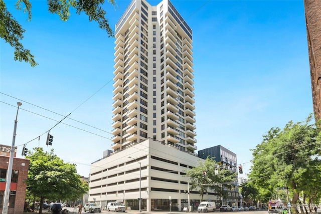 2201 3rd Ave Unit 1404, Seattle, WA 98121 - view of building exterior