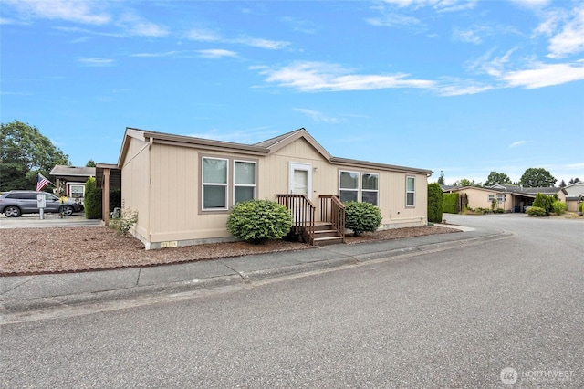 886 Carriage Ct, Sedro Woolley, WA 98284 - manufactured / mobile home with crawl space