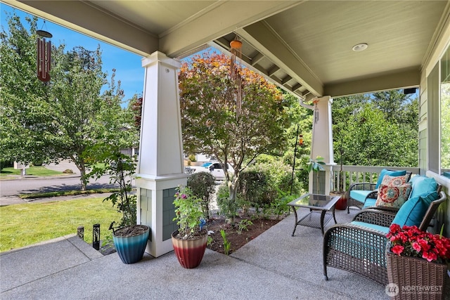 33908 12th Pl SW, Federal Way, WA 98023 - covered porch with a lawn