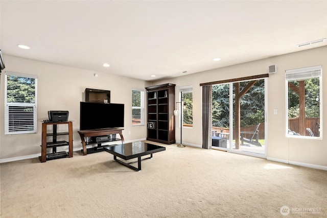 33908 12th Pl SW, Federal Way, WA 98023 - carpeted living area featuring recessed lighting