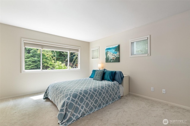 11211 NE 106th Pl, Kirkland, WA 98033 - carpeted bedroom with baseboards