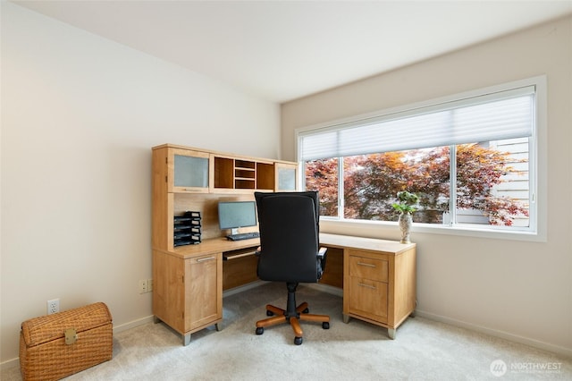 11211 NE 106th Pl, Kirkland, WA 98033 - office with light colored carpet and baseboards