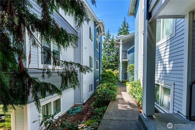 907 N 163rd St Unit A32, Shoreline, WA 98133 - photo 1