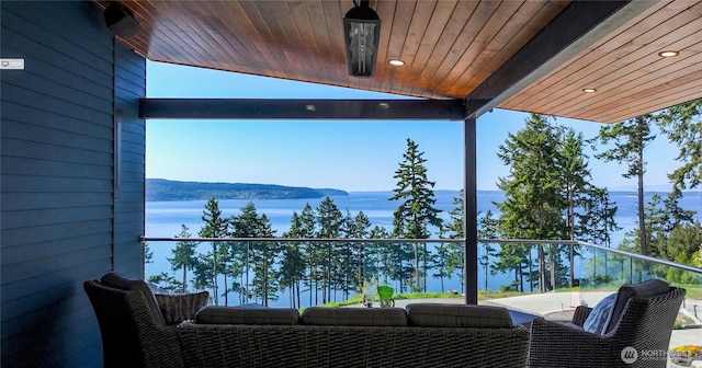 1423 Sergios View Ln, Oak Harbor, WA 98277 - photo 3