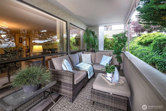 1130 5th Ave S Unit 103, Edmonds, WA 98020 - balcony featuring an outdoor living space