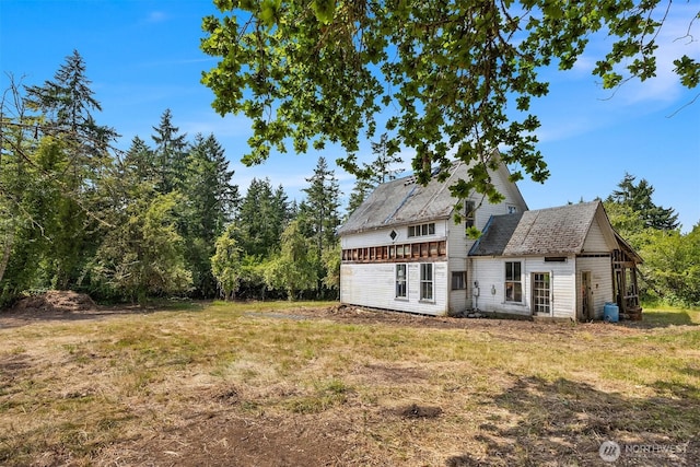 3634 Campbell St NE, Bainbridge Island, WA 98110 - view of grassy yard