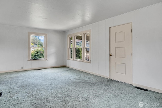 3108 S Walden St, Seattle, WA 98144 - empty room featuring carpet flooring