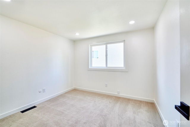 27409 146th Ave SE, Kent, WA 98042 - empty room featuring light carpet and recessed lighting