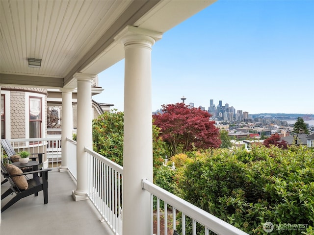 526 W Kinnear Pl, Seattle, WA 98119 - balcony with a view of city