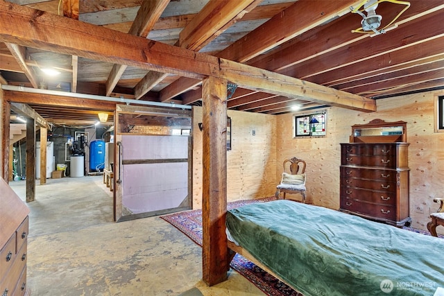 13402 Spring Site Rd E, Orting, WA 98360 - unfinished basement featuring a water pressure tank and a water softener