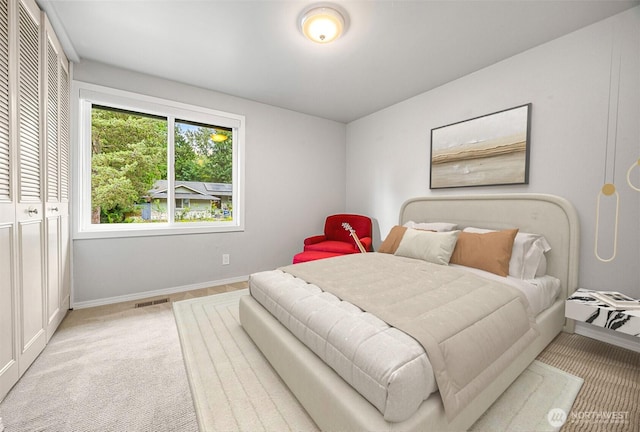 11335 NE 149th St, Kirkland, WA 98034 - bedroom with carpet and baseboards
