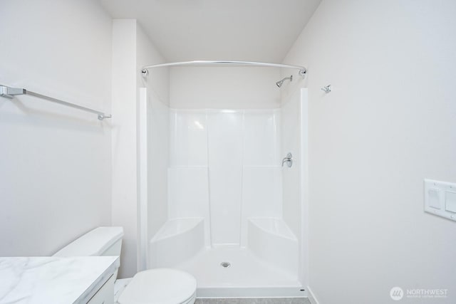 1325 Shaw St, Moses Lake, WA 98837 - full bathroom with a shower and vanity