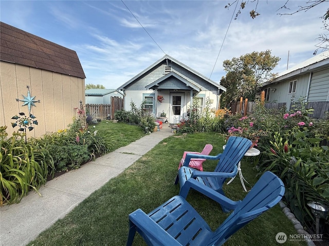 804 2nd Ave N, Okanogan, WA 98840 - view of front of property with a shed