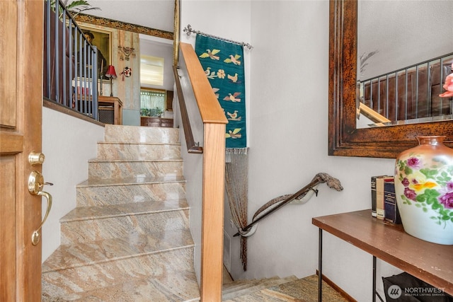 7416 E Heather Way, Everett, WA 98203 - view of staircase