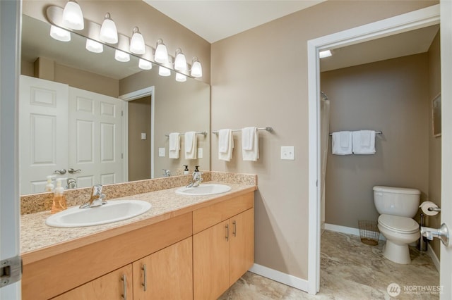 262 Oyhut Bay Blvd SW Unit 204, Ocean Shores, WA 98569 - full bath featuring double vanity and a shower with curtain