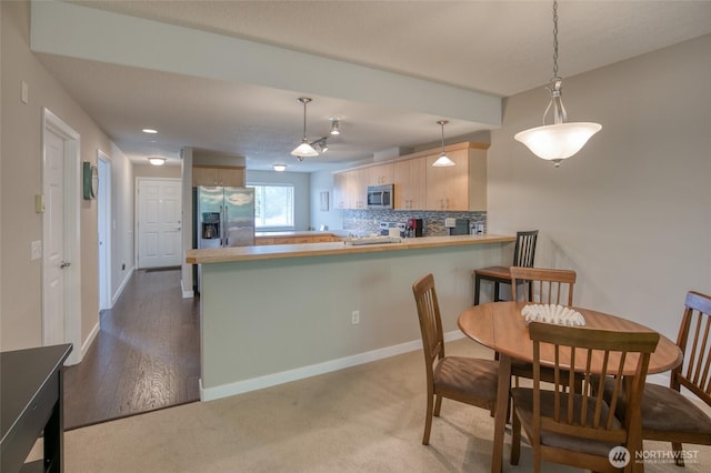 262 Oyhut Bay Blvd SW Unit 204, Ocean Shores, WA 98569 - dining room with baseboards