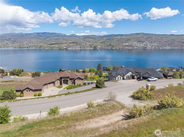 306 Clos Chevalle Rd, Chelan, WA 98816