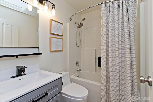 23300 SE Black Nugget Rd Unit J3, Issaquah, WA 98029 - full bath featuring shower / tub combo and vanity