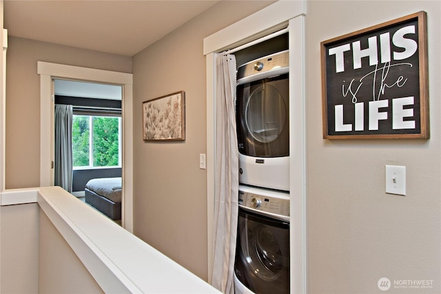 23300 SE Black Nugget Rd Unit J3, Issaquah, WA 98029 - laundry room with stacked washer and clothes dryer
