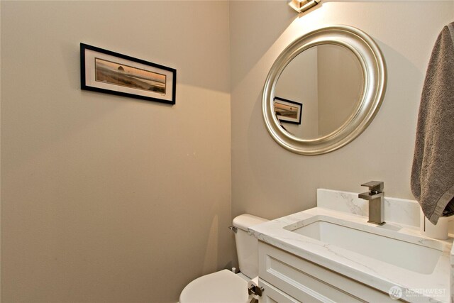 23300 SE Black Nugget Rd Unit J3, Issaquah, WA 98029 - bathroom with vanity and toilet