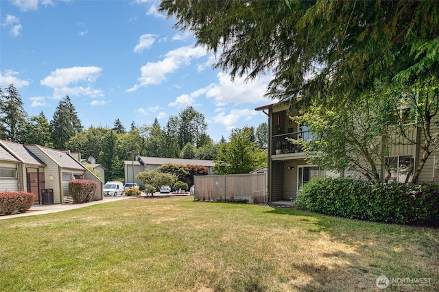 17529 151st Ave SE Unit 7-6, Renton, WA 98058 - view of green lawn
